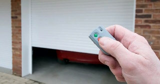 Купить автоматику для рулонных ворот Наро-Фоминск, цена от 2704 руб.