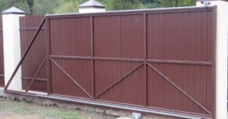 Купить откатные ворота из профнастила Наро-Фоминск, цена от 1735 руб.