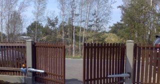 Купить распашные ворота из штакетника Наро-Фоминск, цена от 2704 руб.