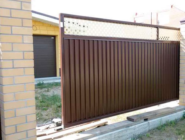 Эстетика и Надежность: Ворота Grand Line для Вашего Дома в Наро-Фоминске от 36527 руб